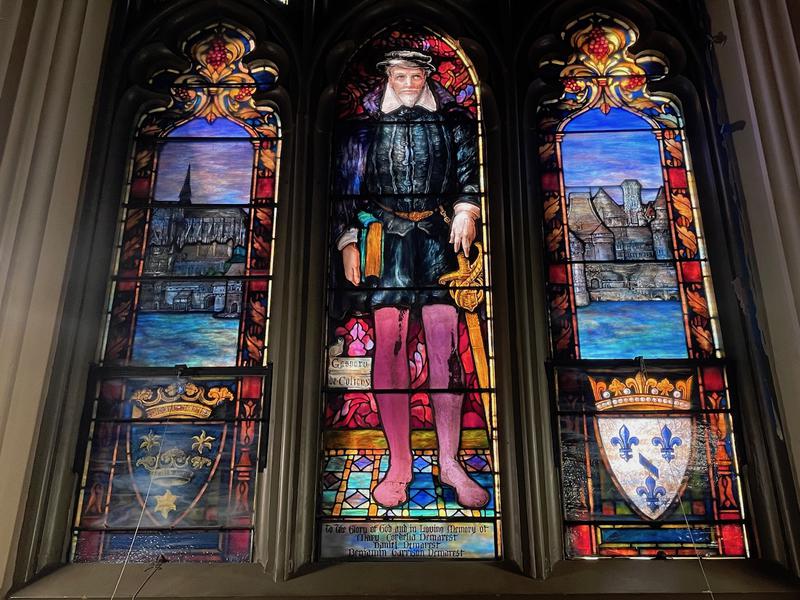 Demarest Memorial Window:  Hugenot Window