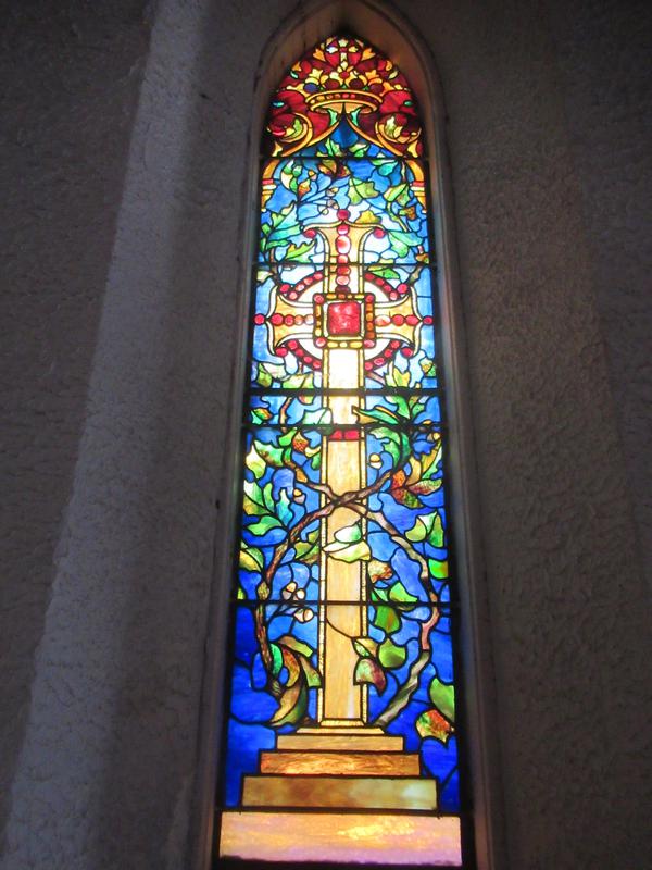 Coe Memorial Window:  ornamental with cross