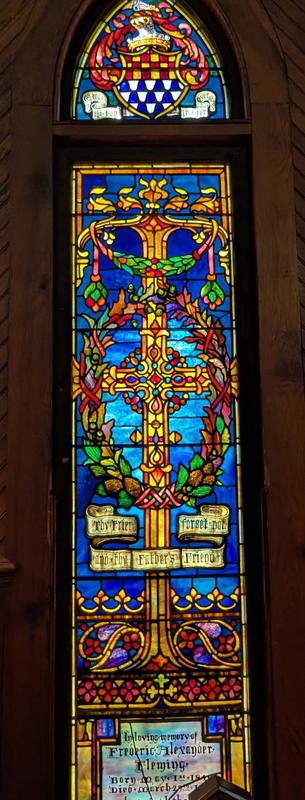 Fleming Memorial Window:  jeweled cross