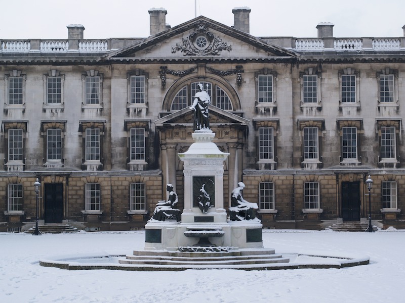 Fountain, with Gibbs' Building behind, King's College, Cambridge, England