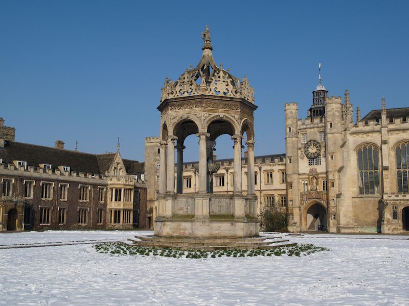 Fountain, Great Court, Trinity College, Cambridge, England