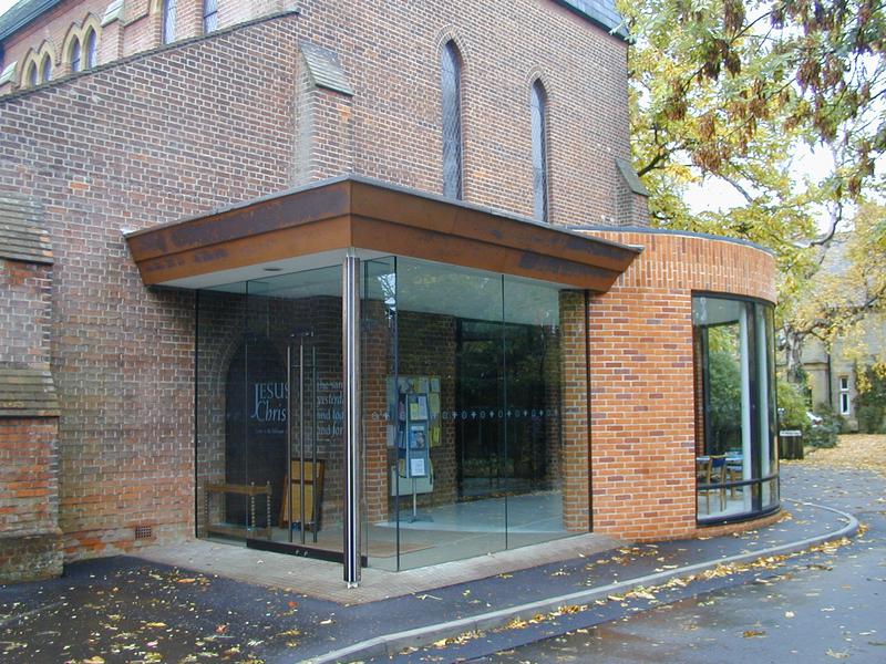 Barton Road: St Mark's Church (Freeland Rees Roberts)