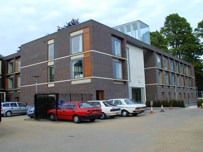 Fitzwilliam College: Storey's Way: Gatehouse Court (Allies and Morrison)