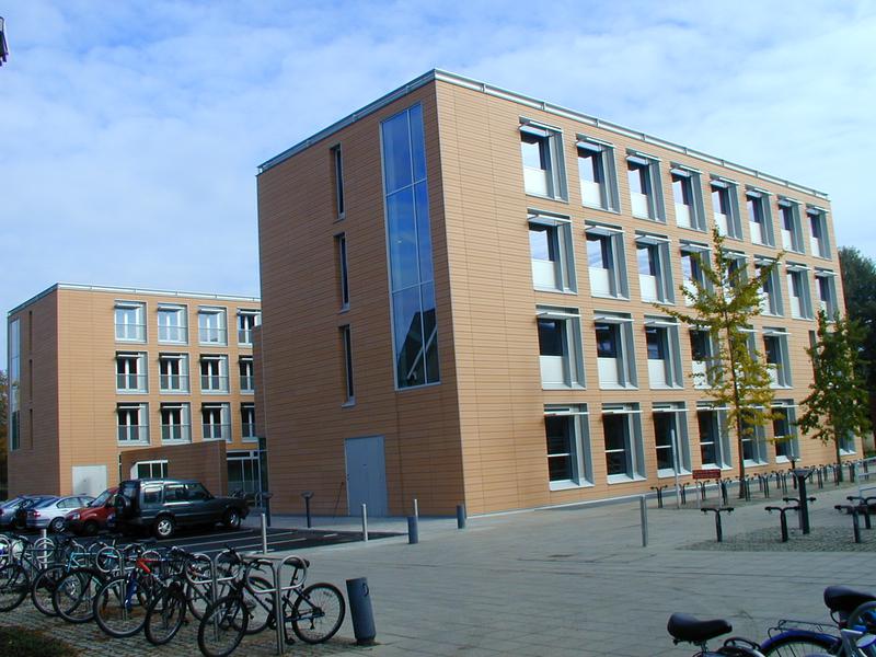 university: West Road: Faculty of English, 9 (Allies and Morrison)