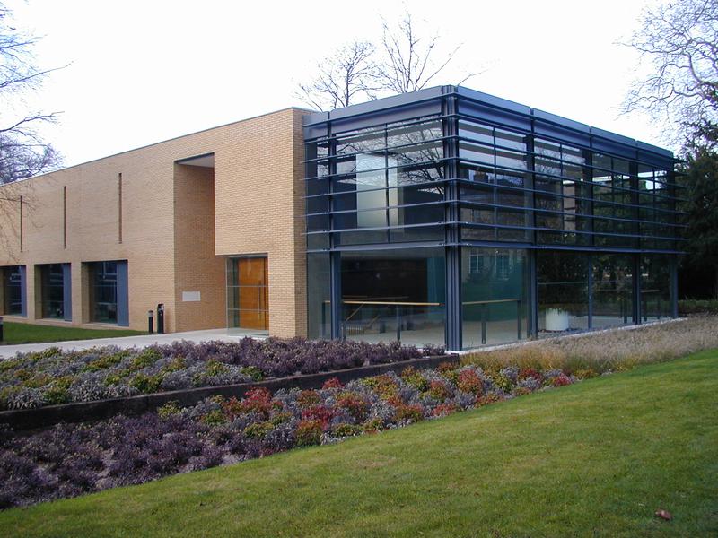 Fitzwilliam College: Storey's Way: theatre (Allies and Morrison)