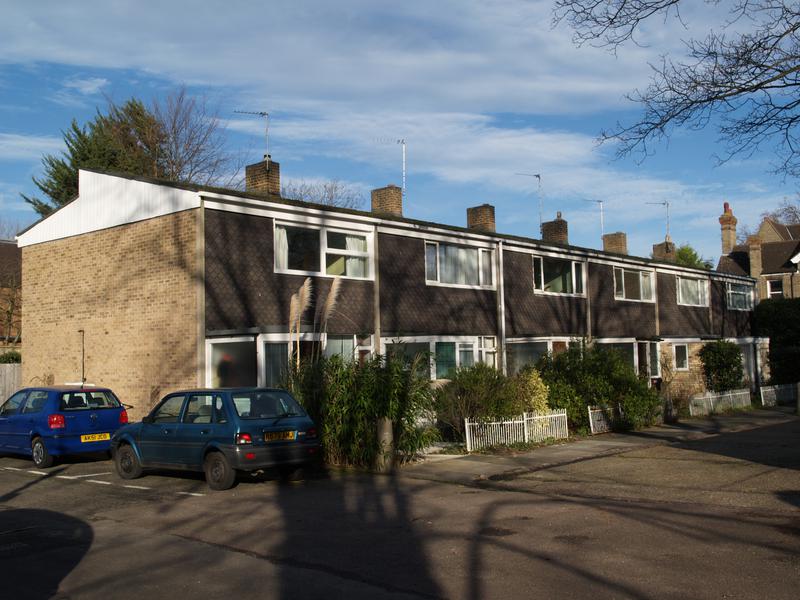Drosier Road: 3-8 (Eric Lyons and Partners)
