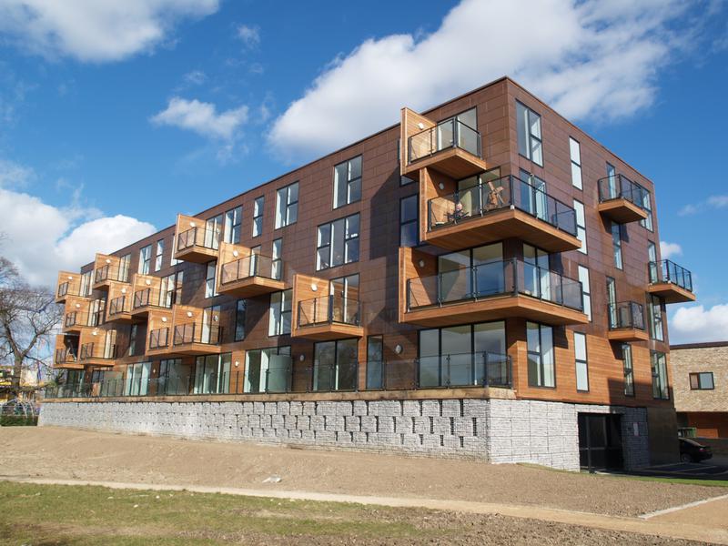 Kingfisher Way: Steel Building (Alison Brooks)