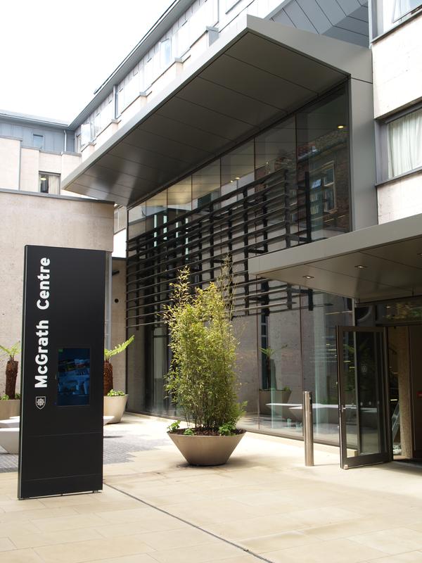 St Catharine's College: Chapel Court: McGrath Centre (College Centre) (R H Partnership)