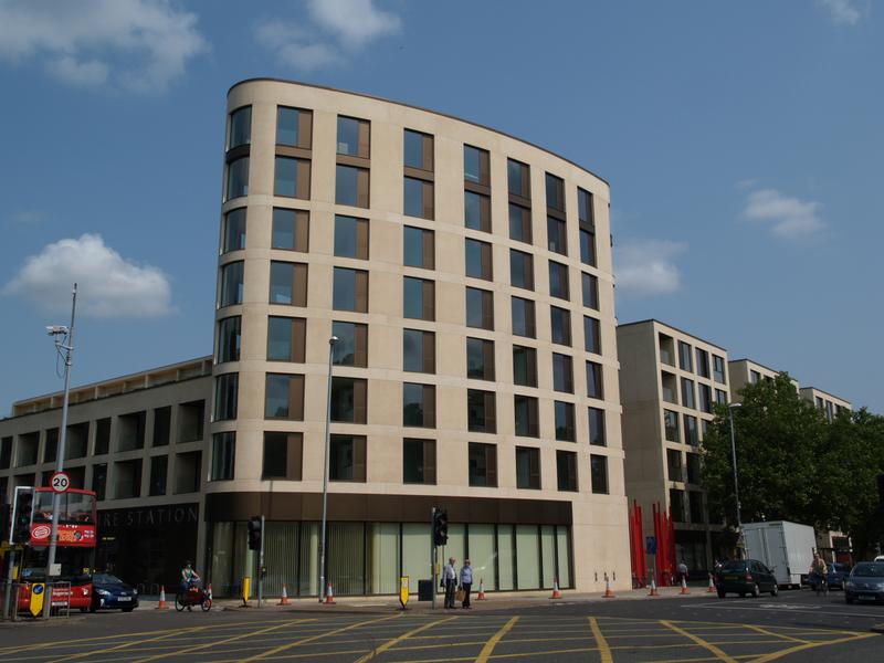 East Road: Parkside Terrace (Glenn Howells)
