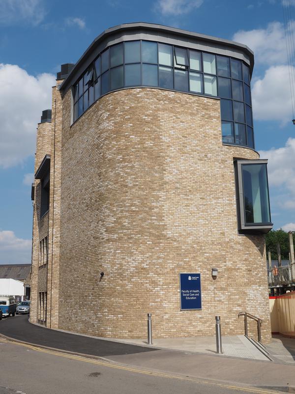 Anglia Ruskin University: New Street: Faculty of Health, Social Care and Education (Richard Murphy Architects)