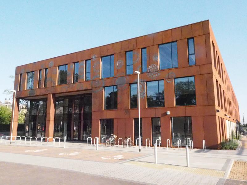 University Technical College: Robinson Way (Hawkins\Brown)