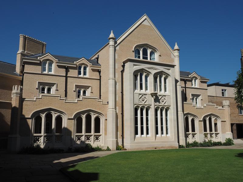 Peterhouse: Trumpington Street: Whittle Building (John Simpson Architects)