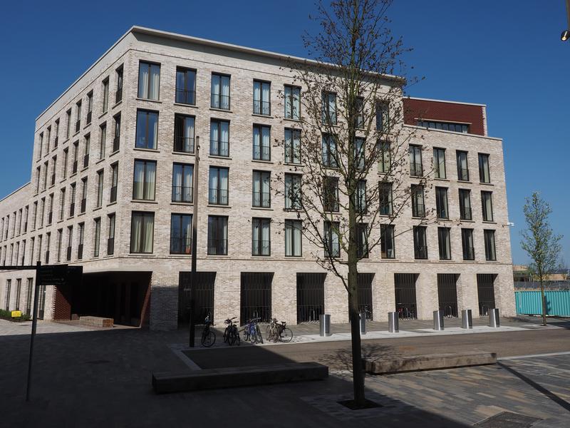 Ridgeway: Ryle Yard (Witherford Watson Mann Architects)