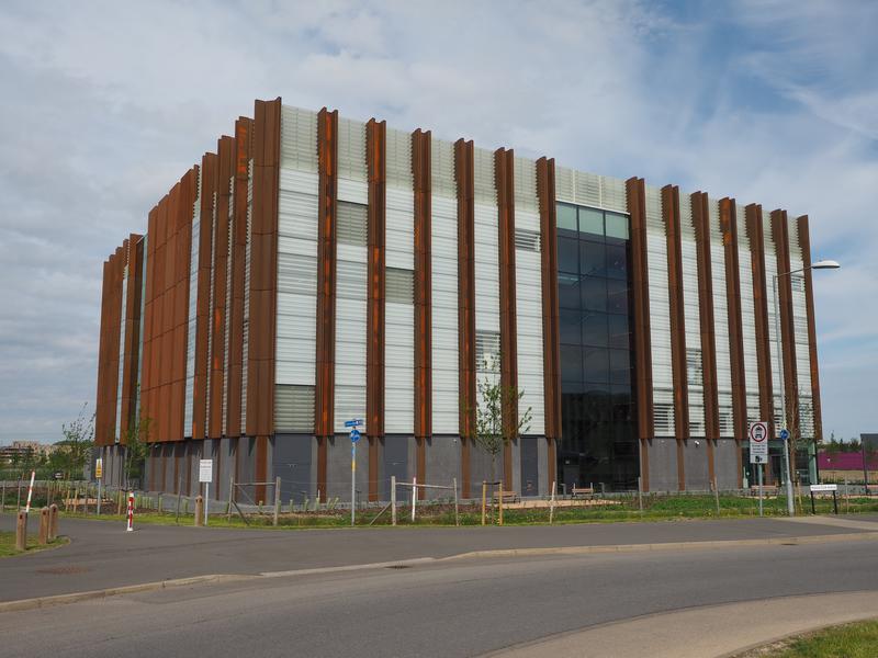 Francis Crick Avenue: Anne McLaren Building
