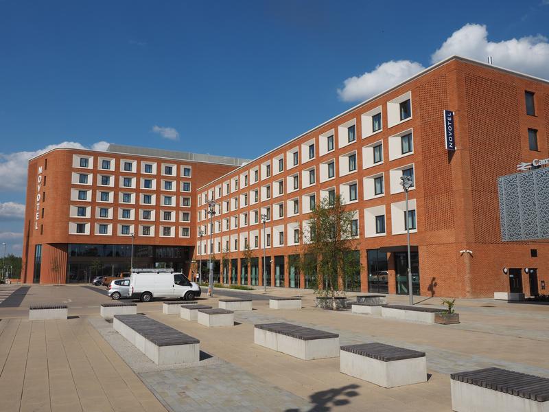 Cambridge Square: Novotel hotel, 2 (McAleer & Rushe)