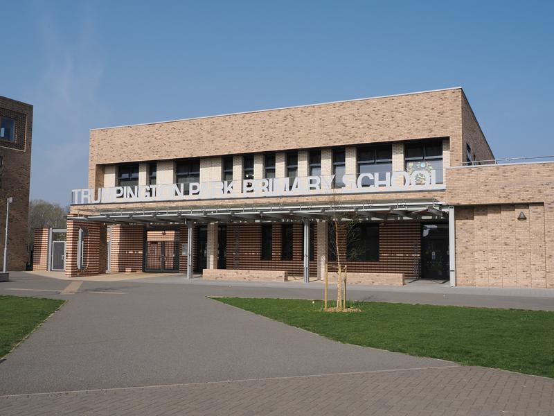 Trumpington Park Primary School: Hobson Avenue (Frank Shaw Associates)