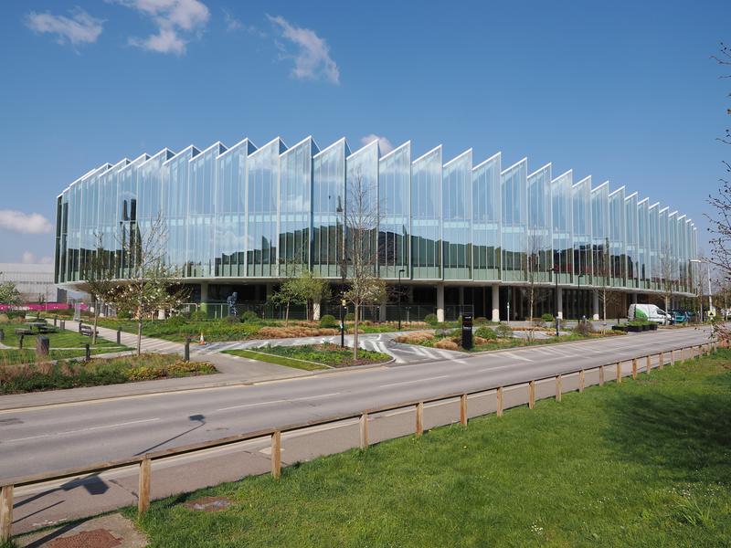 Francis Crick Avenue: AstraZeneca HQ, The Discovery Centre (Herzog and de Meuron, Building Design Partnership)