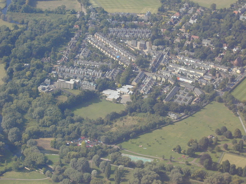 9 September 2000: east Newnham: looking northwest