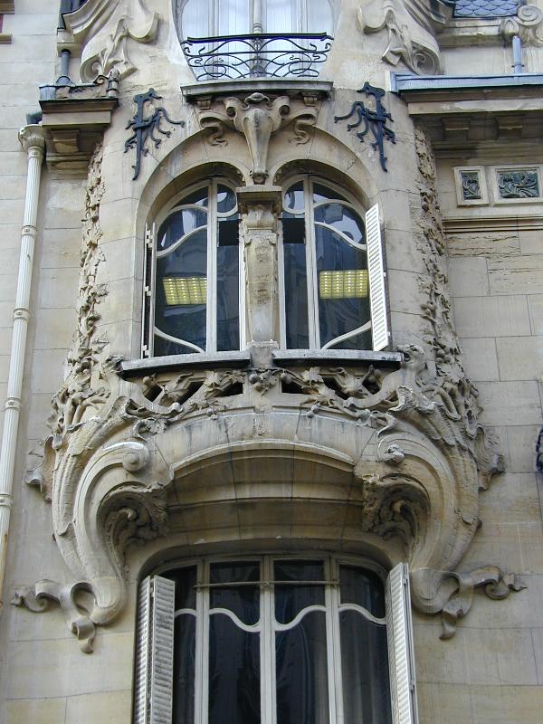 Paris, France: Lycee Leonardo da Vinci, 12 Rue Sedillot: window (1899, architect Jules Lavirotte)