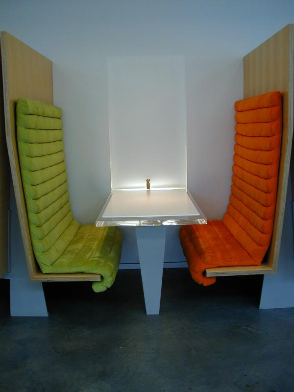 Northampton, Massachusetts (MA): Smith College: Campus Center cafeteria seating (2003, Weiss/Manfredi Architects)
