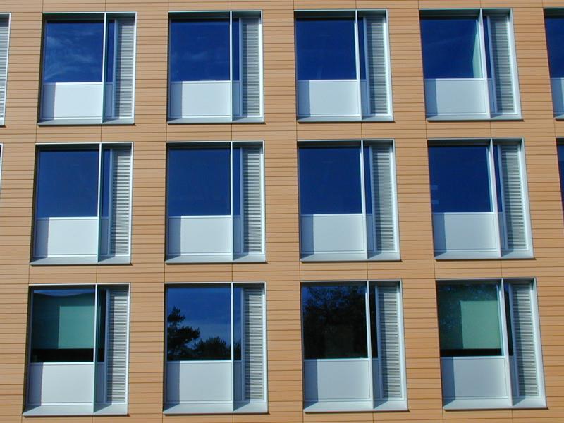 Cambridge, England: Faculty of English: windows (2003-2004, architect Allies and Morrison)