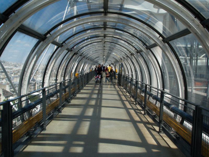Paris, France: Beaubourg (Pompidou Centre): walkway (1972-1976, architects Richard Rogers and Renzo Piano)
