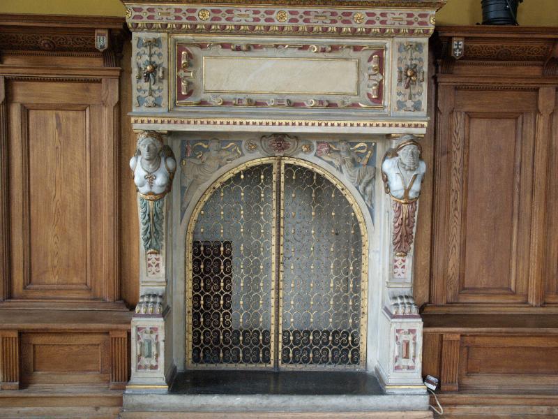 Gdansk, Poland: ulica Korzenna: old town hall fireplace