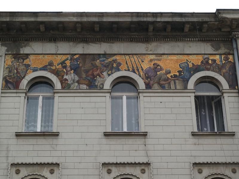 Lodz, Poland: Juliusz Kindermann Villa (ulica Piotrkowska 137/139): facade mosaic (1907; architect Karl Seidl or Gustav Landau-Gutenteger; mosaic designed by Hans Schram, made by firm of Antonio Salviati)