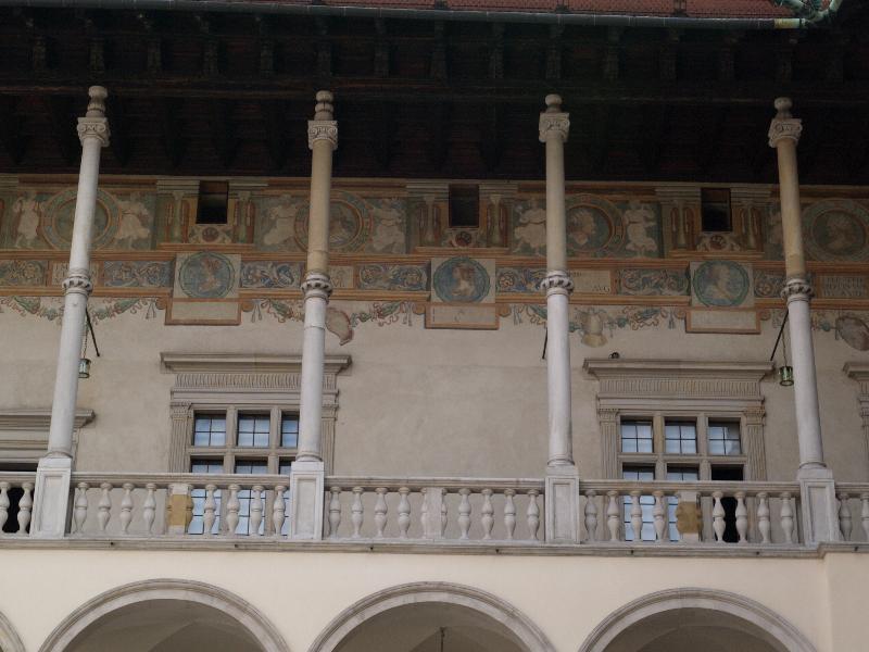 Krakow (Cracow), Poland: Wawel Hill: inner courtyard fresco decoration