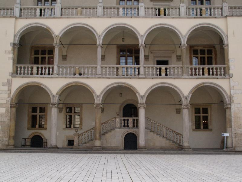 Krakow (Cracow), Poland: Wawel Hill: inner courtyard gallery and stairs (16th c, construction directed by Francesco Fiorentino, master Benedict and Bartolomeo Berecci)