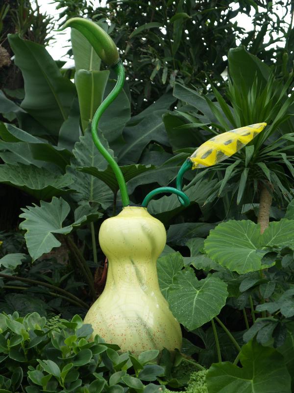 London, England: Kew Gardens: green and yellow 'Ikebana' (glass artist Dale Chihuly)