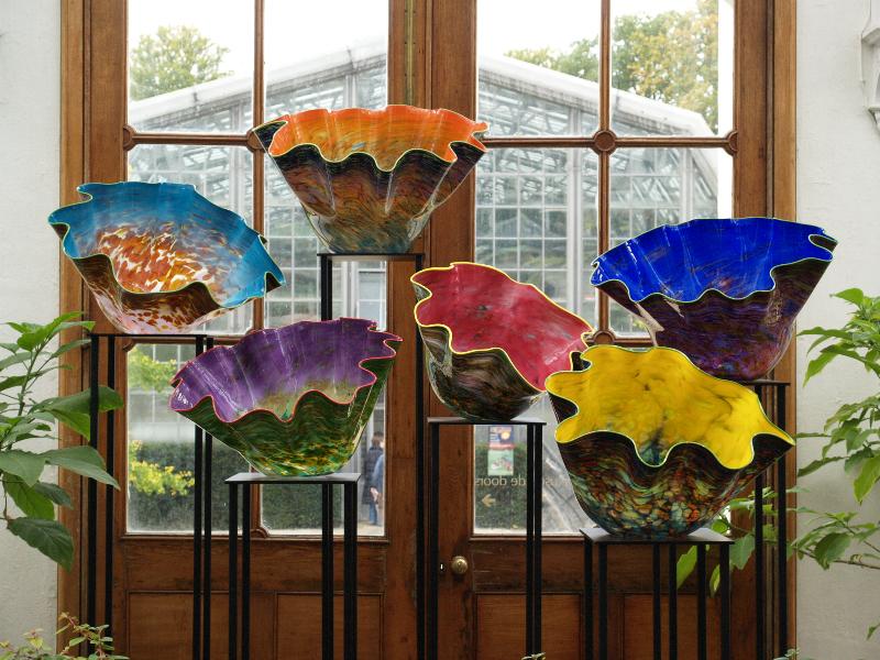 London, England: Kew Gardens: six 'Macchia' (glass artist Dale Chihuly)