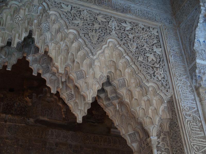 Granada, Spain: Alhambra: Patio de los Liones (Courtyard of the Lions), Mocarabe arch