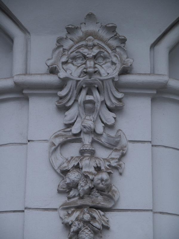 Berlin, Germany: Greifenhagener Strasse 50: decoration