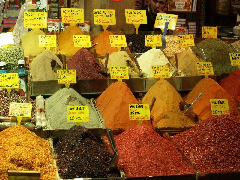 Istanbul, Turkey: Spice Bazaar (Misir Carshisi): spice display (signs in Turkish and English)