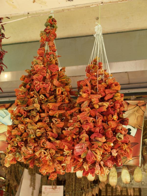 Istanbul, Turkey: Spice Bazaar (Misir Carshisi): drying chili peppers