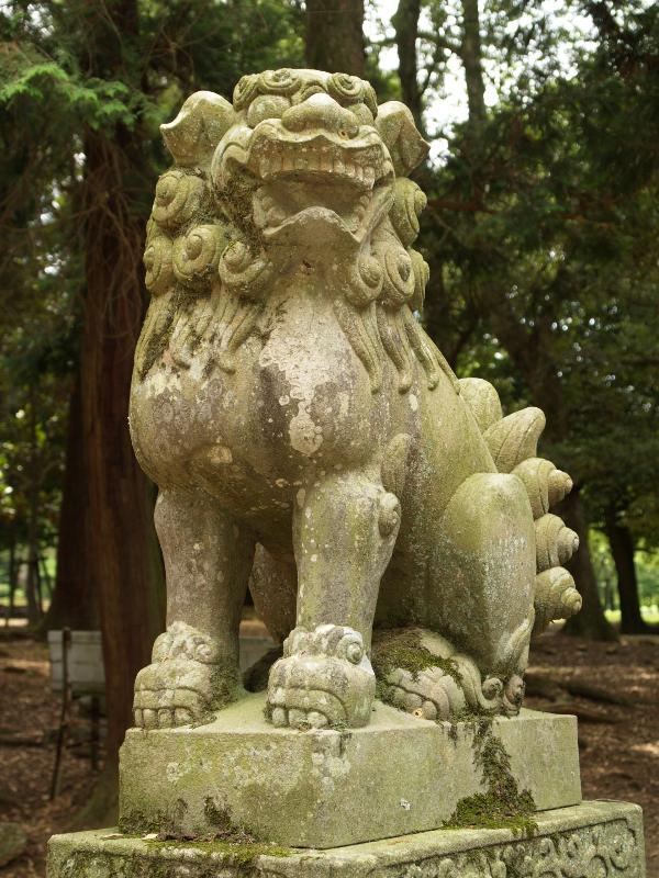 Nara, Japan: guardian dog / lion