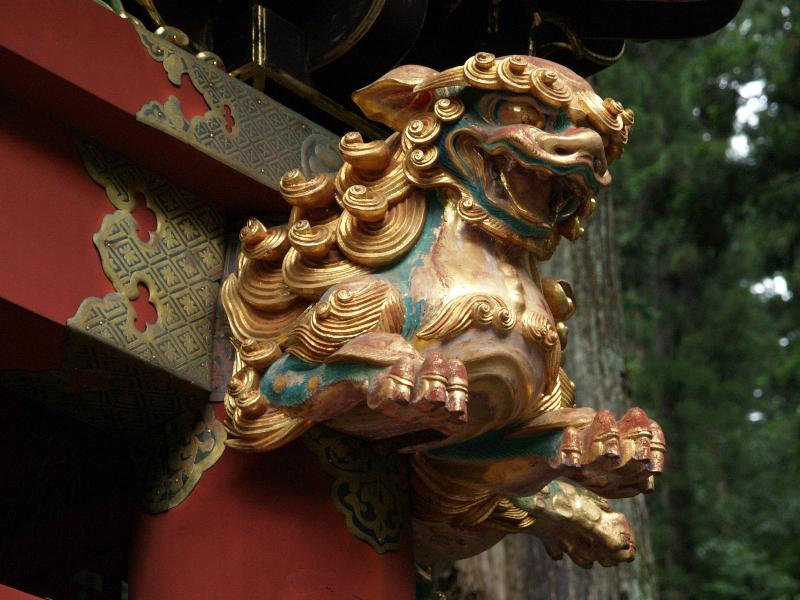 Nikko, Japan: Taiyuin-byo Shrine: Niten-mon Gate, guardian dog / lion