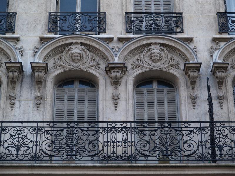 Paris, France: 185 Rue de Vaugirard: facade (1898, architect Henri Ragache )