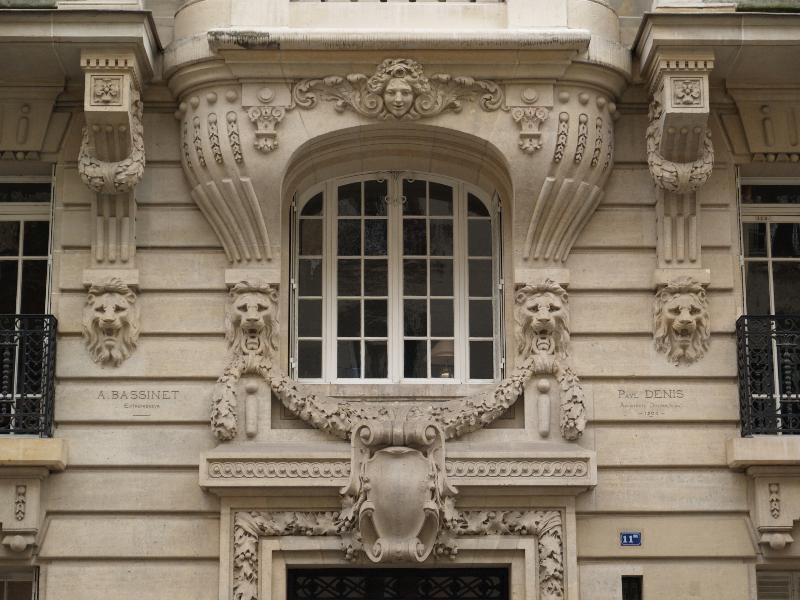 Paris, France: 11 bis Rue Valentin Hauy: window (art nouveau, 1904, architect Paul Denis)