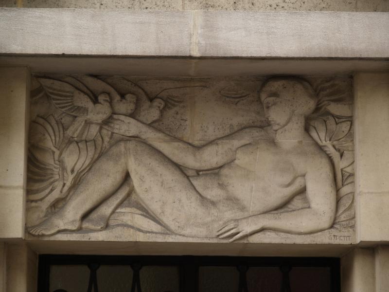 Paris, France: 50 Rue Falguiere: deco woman (sculptor G. Petit)
