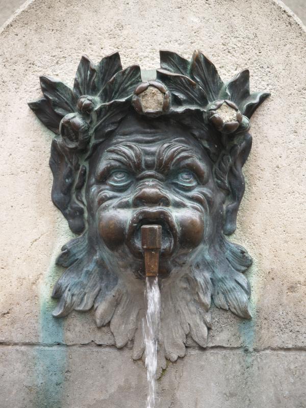 Paris, France: Place Georges Mulot: fountain detail