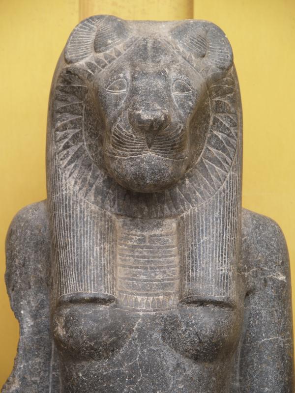 Vatican City: Vatican Museum: lioness goddess Sekhmet enthroned (from Temple of Mut at Karnak, New Kingdom, Dynasty XVIII, reign of Amenofis III, 1390-1352 BC) (Egyptian Museum)