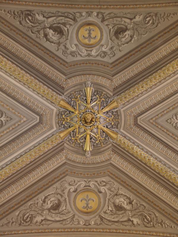 Vatican City: Vatican Museum: ceiling decoration (Galleria degli Candelabri, Candelabra Gallery)