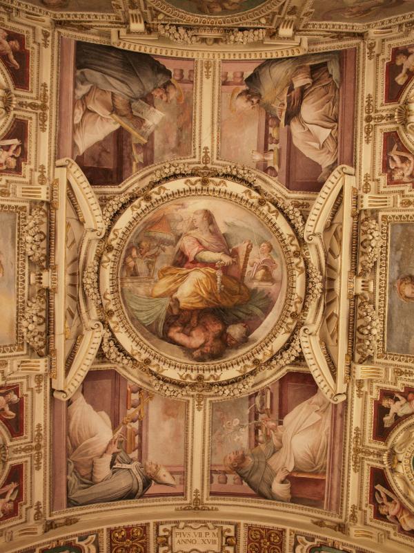 Vatican City: Vatican Museum: ceiling decoration (near Sistine Chapel)