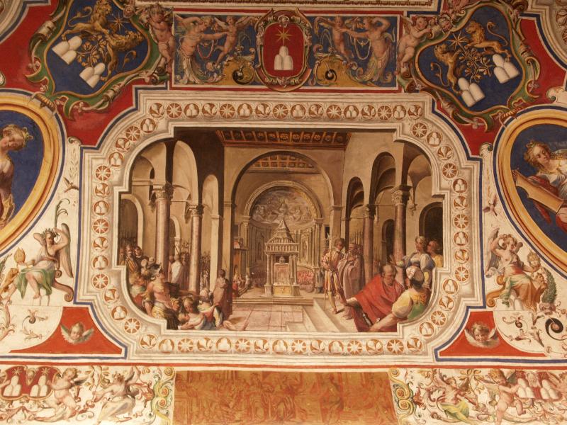 Vatican City: Vatican Museum: ceiling decoration (Sistine Hall)