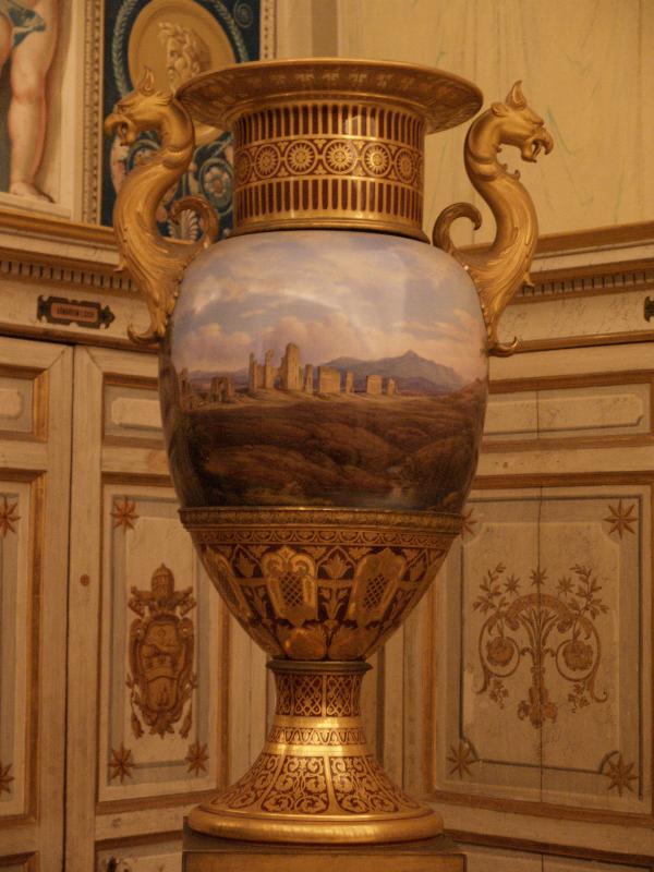 Vatican City: Vatican Museum: vase with classical landscape