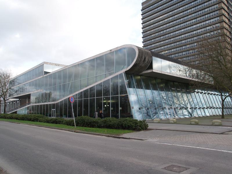 Utrecht University, Netherlands: Educatorium, Levenlaan 19: view (1997, architect OMA / Rem Koolhaas)