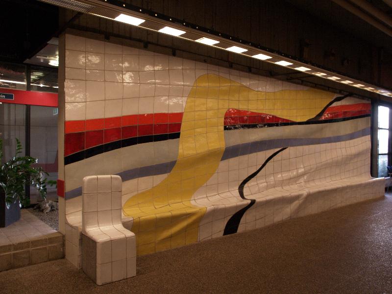 Utrecht University, Netherlands: Hugo R. Kruyt Building (Gebouw): tiled seating in reception area (1974)