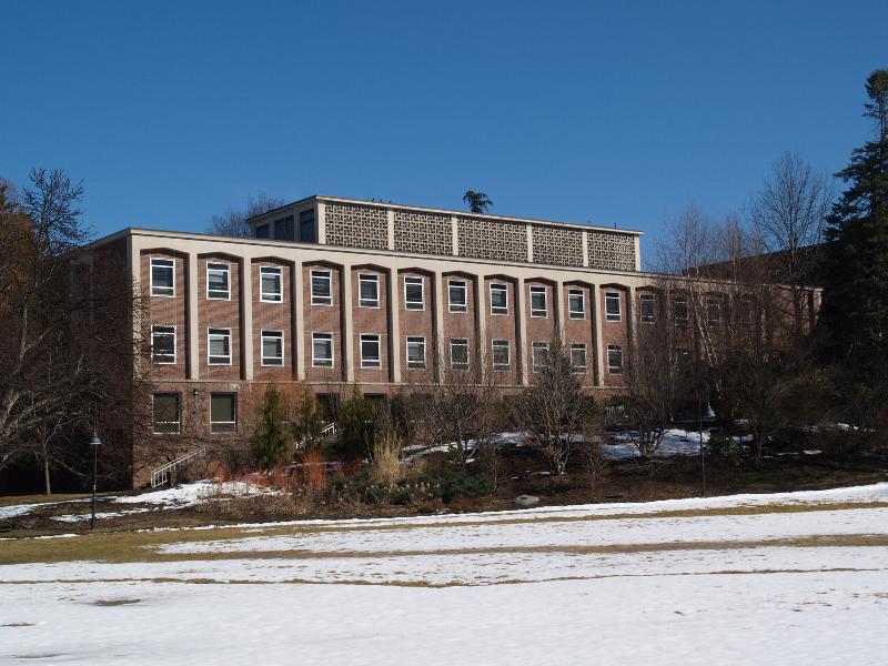 Northampton, Massachusetts (MA): Smith College: Wright Hall (1961, William and Geoffrey Platt)